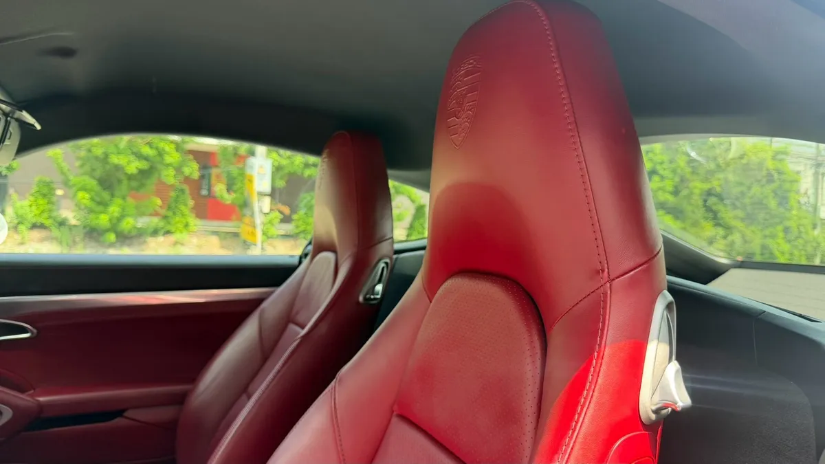 PORSCHE 718 CAYMAN 2.0 Turbo 2018c