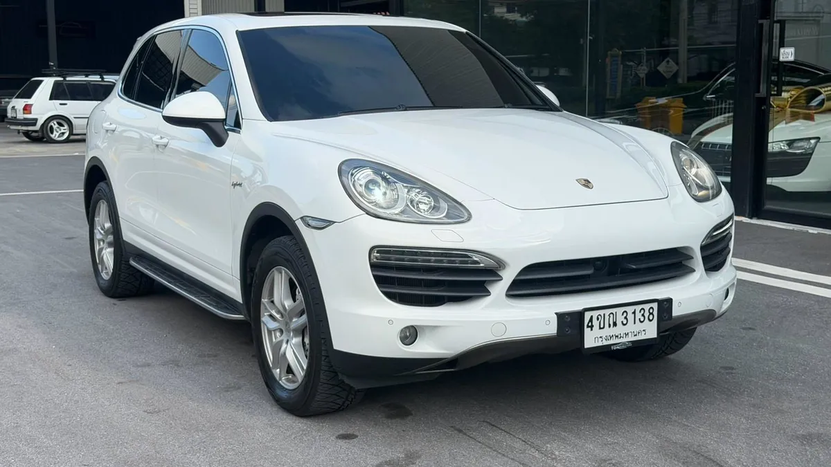 PORSCHE CAYENNE 3.0 HYBRID 2015
