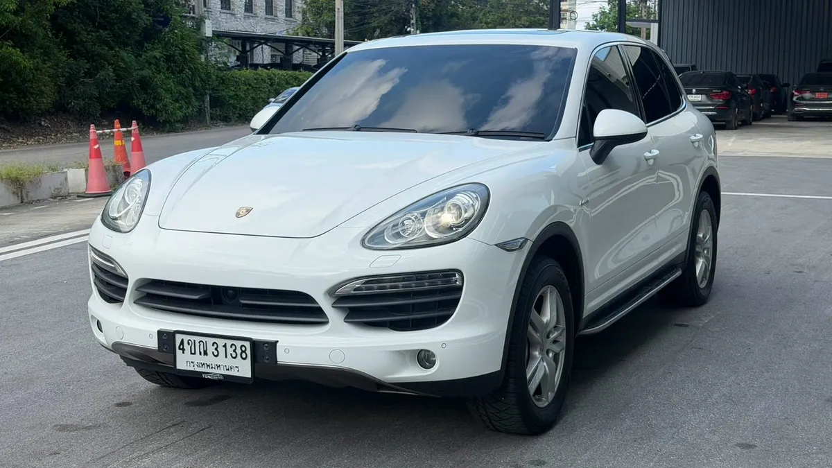 PORSCHE CAYENNE 3.0 HYBRID 2015