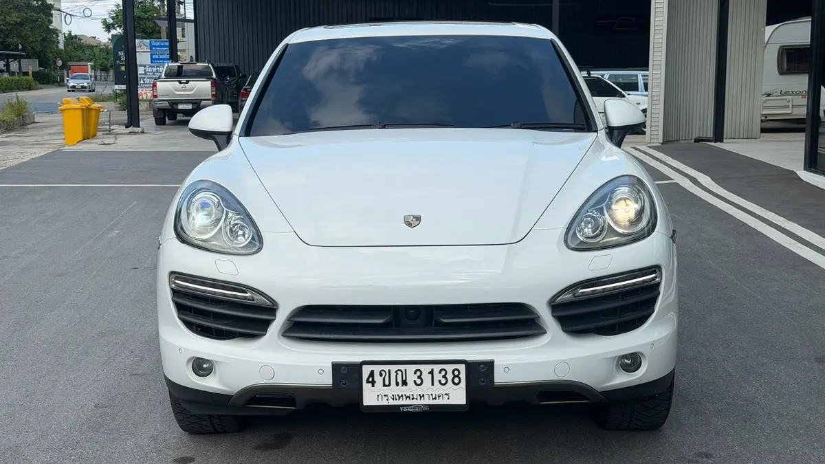 PORSCHE CAYENNE 3.0 HYBRID 2015