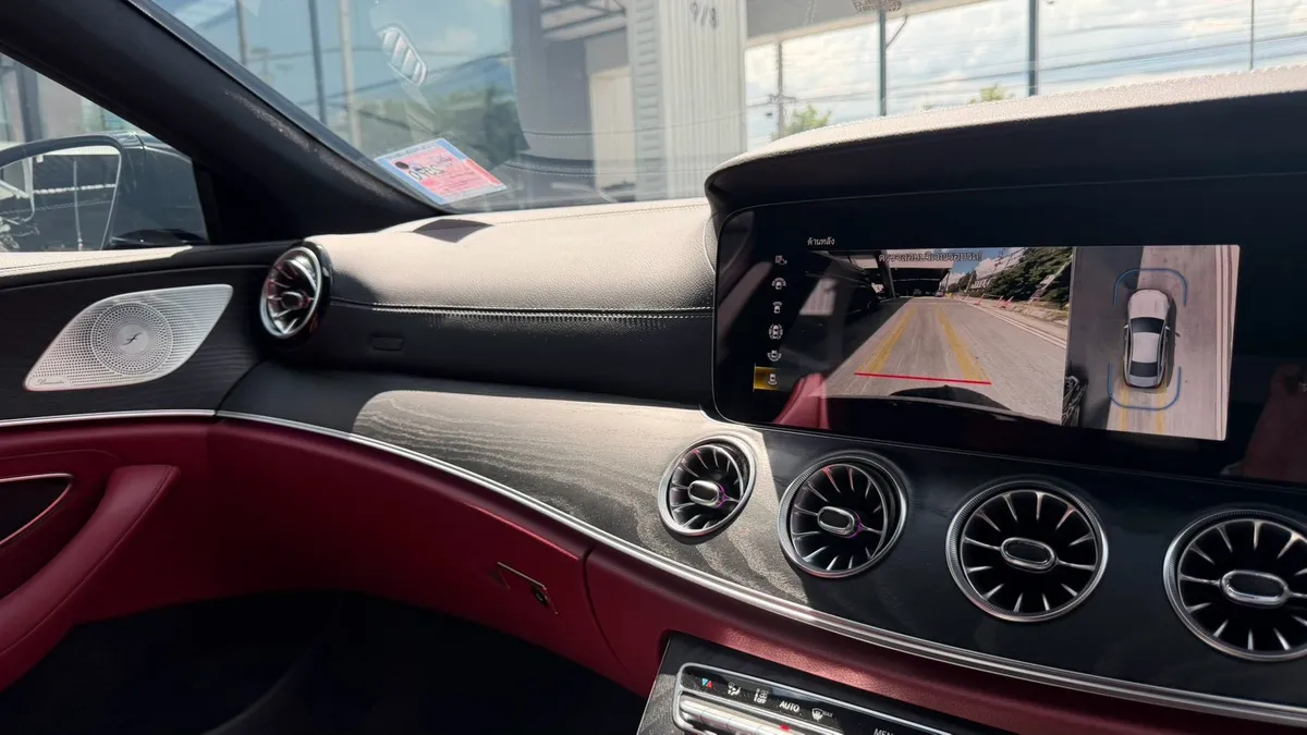 Mercedes-Benz CLS220d AMG Premium 2025