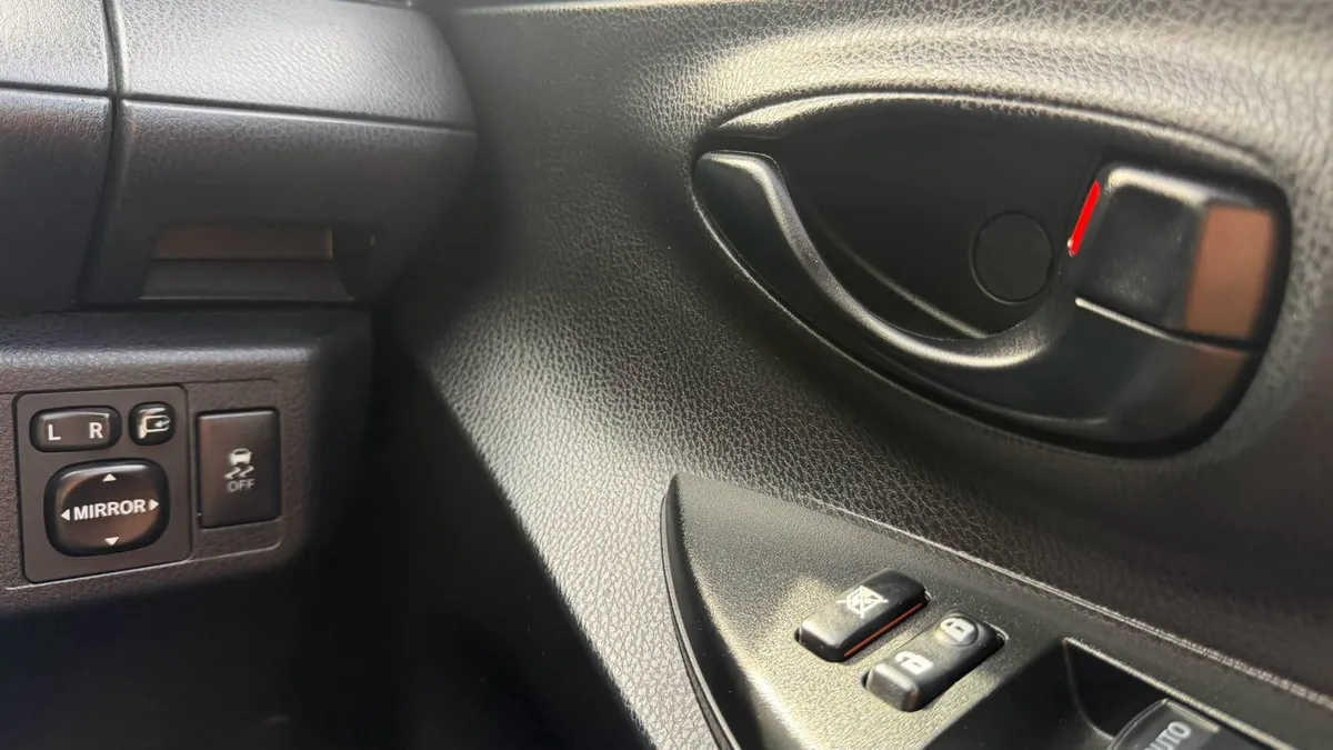 Toyota Vios 1.5 J 2018