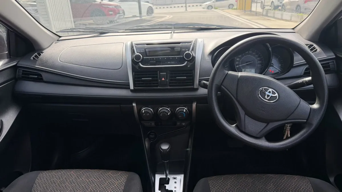 Toyota Vios 1.5 J 2018