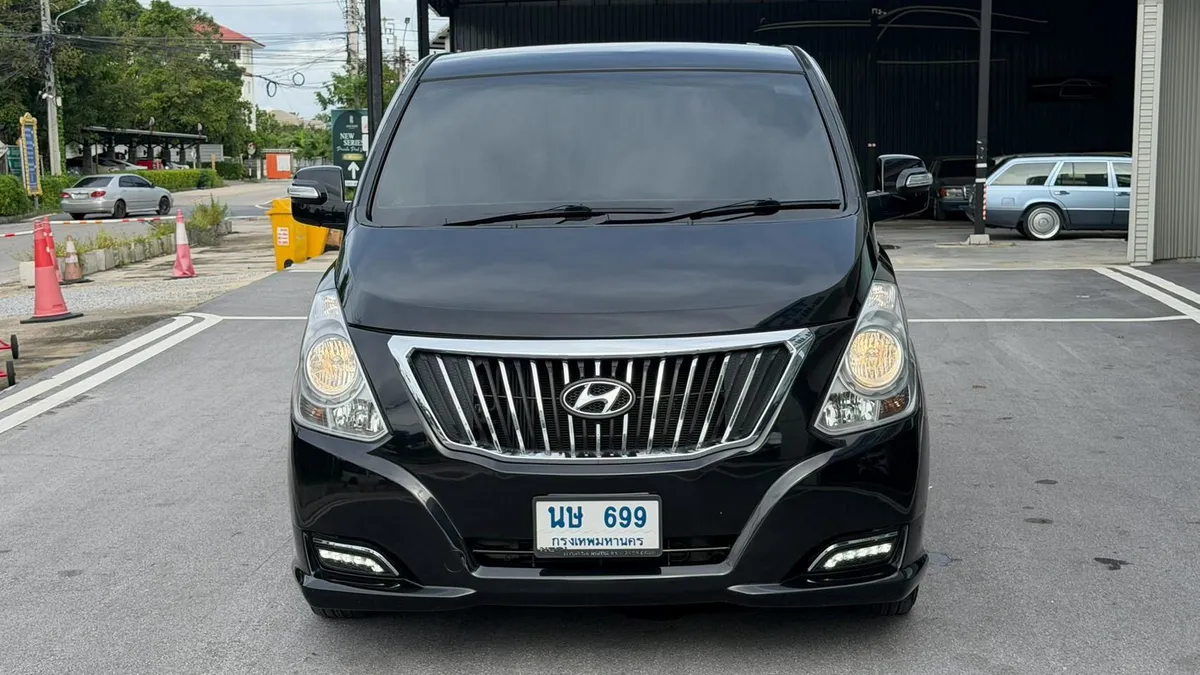 HYUNDAI H1 ELITE 2019