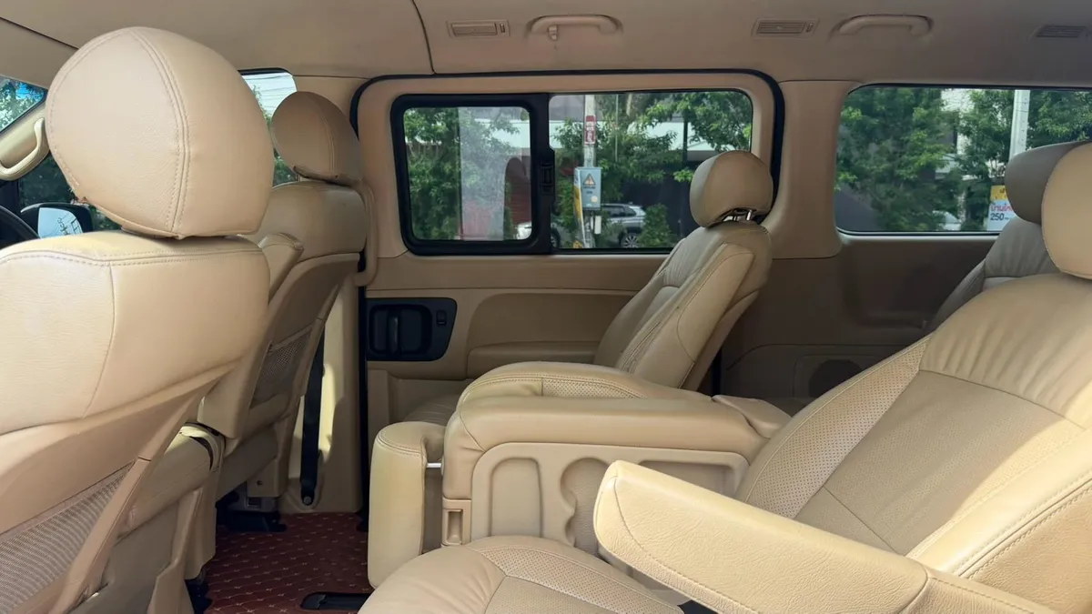 HYUNDAI H1 ELITE 2019