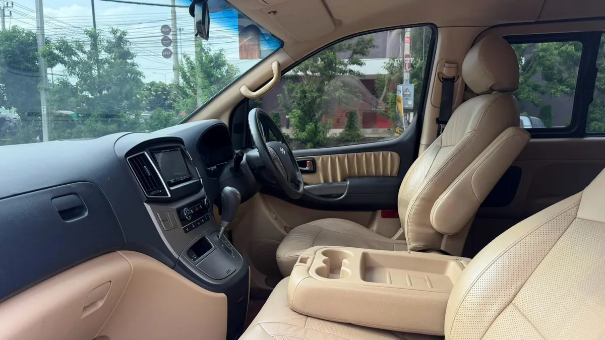 HYUNDAI H1 ELITE 2019