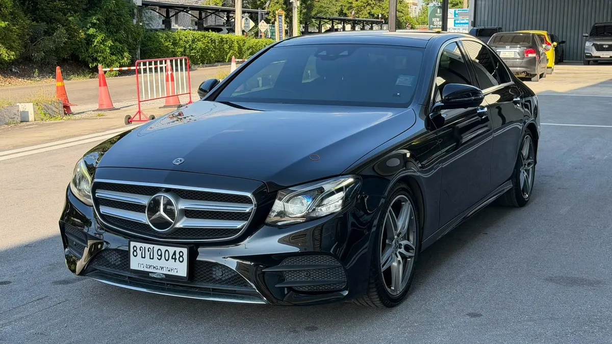 Mercedes-Benz E350e AMG Dynamic 2020
