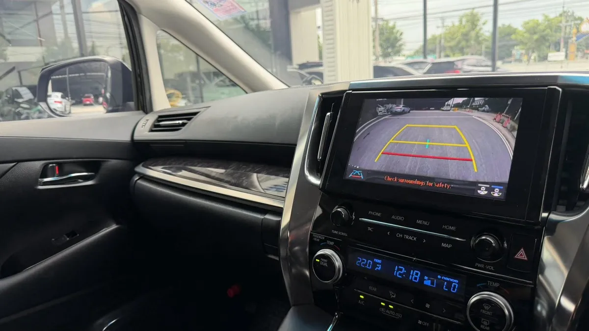 TOYOTA ALPHARD 2.5 SC PACKAGE 2022