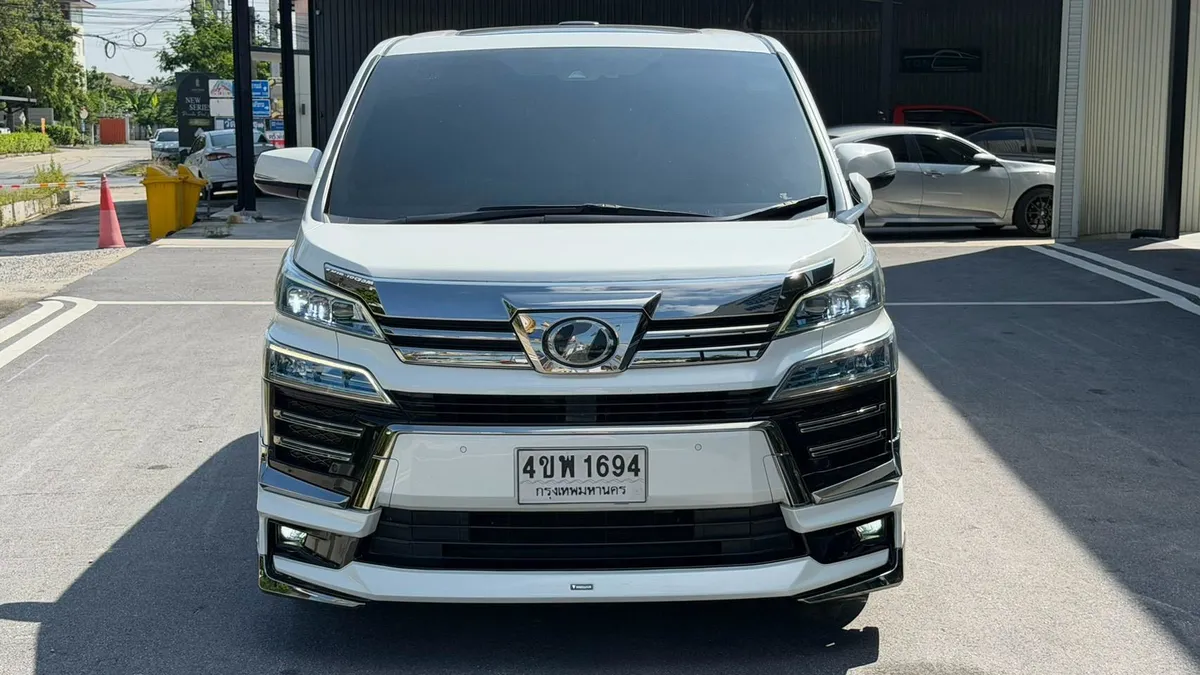TOYOTA VELLFIRE 2.5 ZG Edition 2019